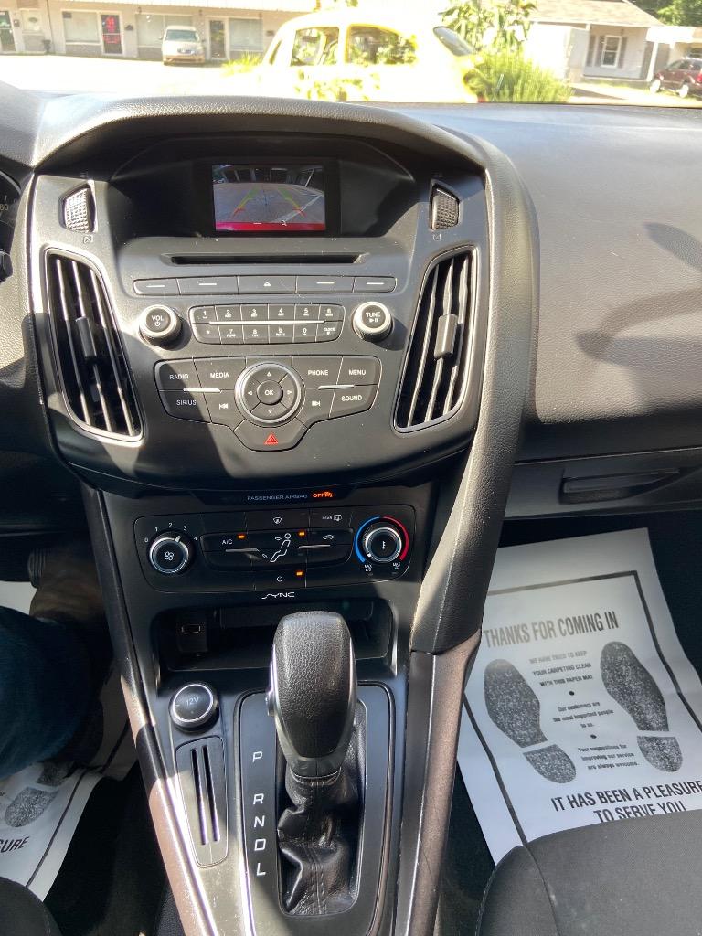 2016 Honda Pilot EX-L photo 11