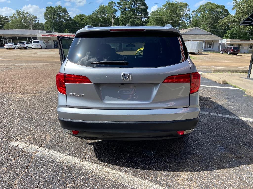 2016 Honda Pilot EX-L photo 4
