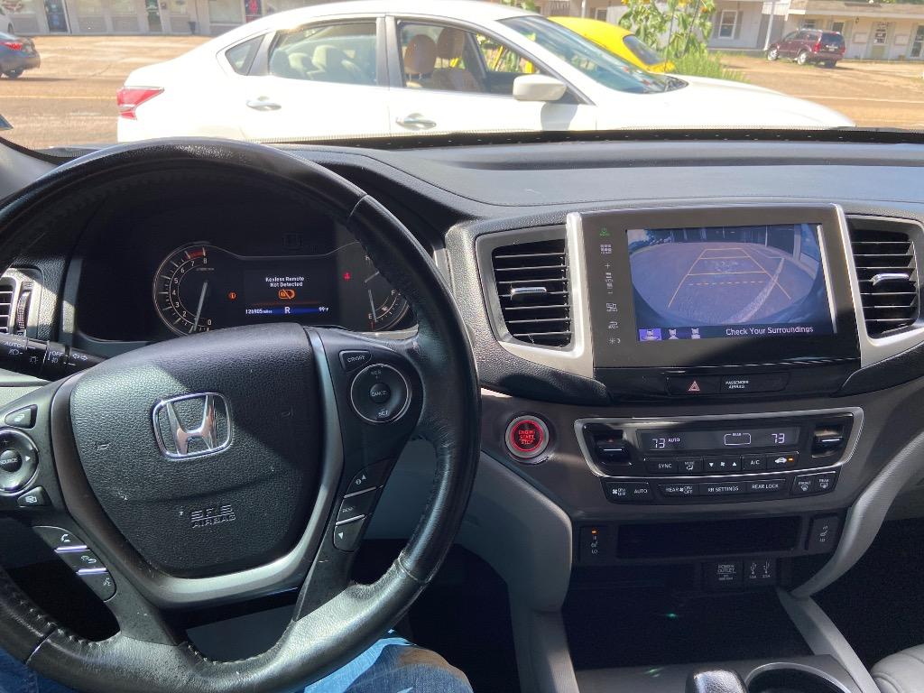 2016 Honda Pilot EX-L photo 9