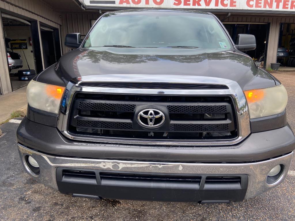 2011 Toyota Tundra Base photo 3