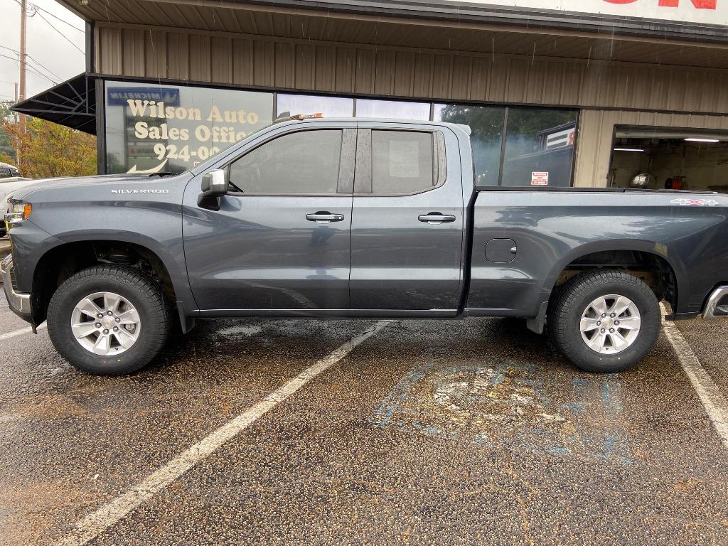 2021 Chevrolet Silverado 1500 LT's photo